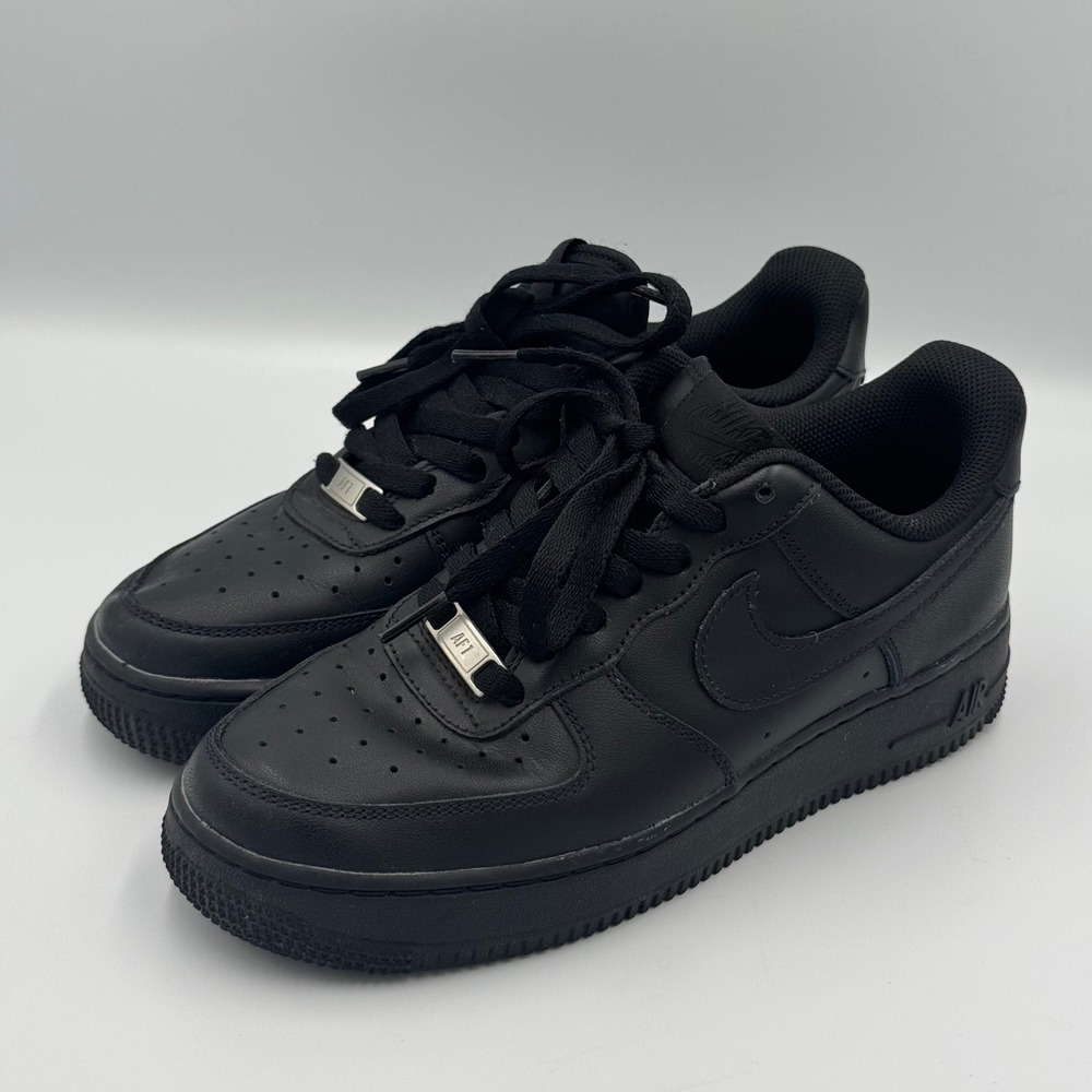 Nike Black Air Force 1 07 Low Sneakers 7.5 Women NO BOX